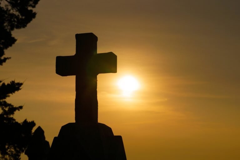cross-1772560_1920
